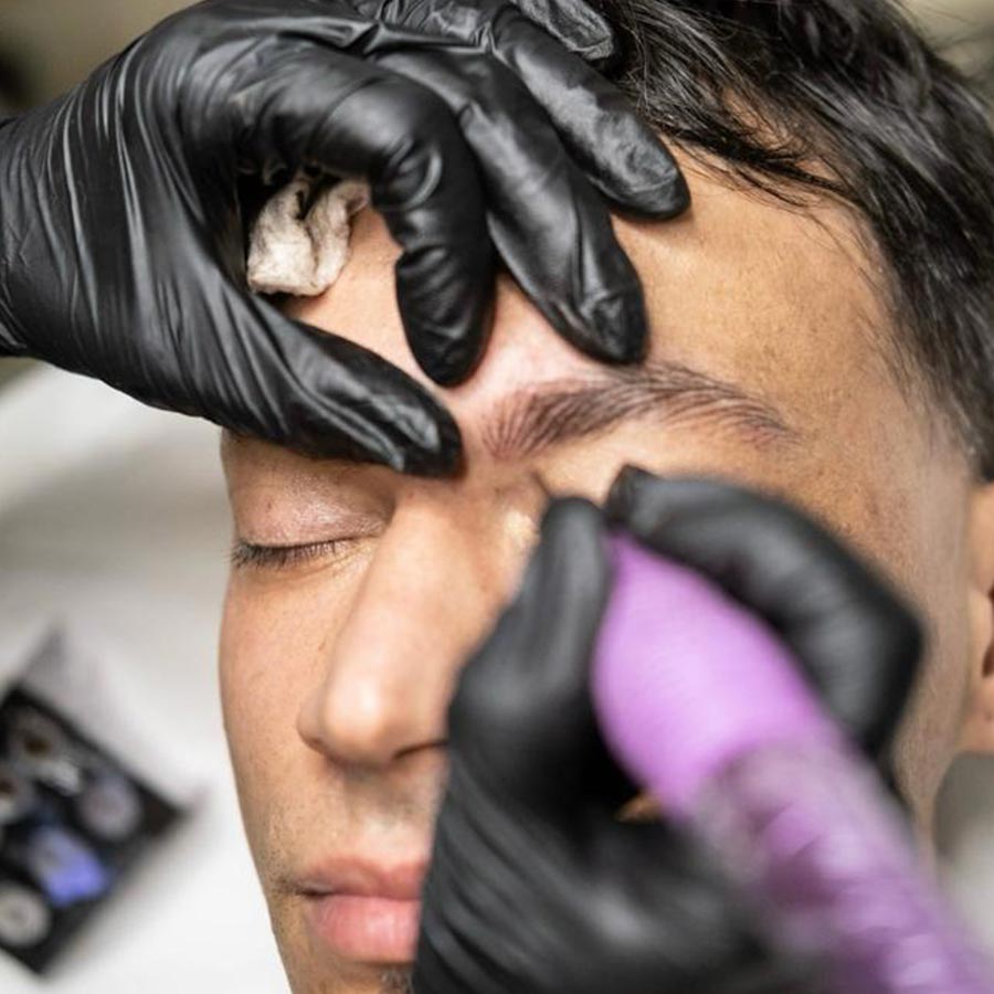 Neresparta Micropigmentación hombre en micropigmentación de cejas